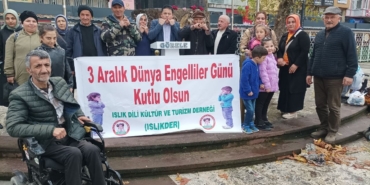 3-aralik-dunya-engelliler-gunu-mesajlarini-islik-diliyle-verdiler-dgAWlfQH.jpg
