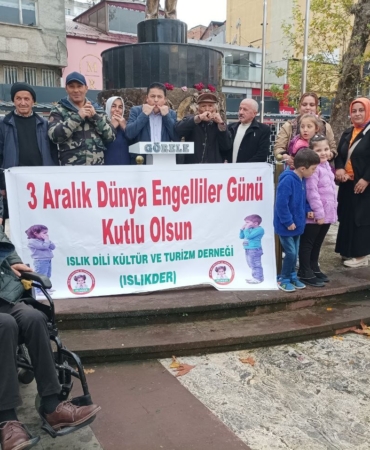 3-aralik-dunya-engelliler-gunu-mesajlarini-islik-diliyle-verdiler-dgAWlfQH.jpg