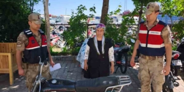 3-ay-once-calinan-motosiklet-sahibine-teslim-edildi-QtuSHEre.jpg