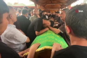 Maltepe’de silahlı kuyumcu soygunu: Şüpheliler altınlarla kaçtı 1 thumbnail