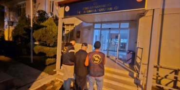 3-ayri-suctan-aranan-3-hukumlu-manisada-yakalandi-dPEBhZJ4.jpg