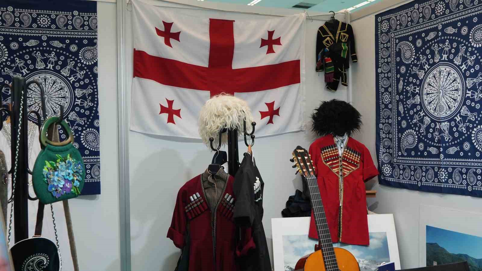 3. Dünya Kültürleri Festivali’nde Guinness Dünya Rekoru kırıldı 14 3 dunya kulturleri festivalinde guinness dunya rekoru kirildi 10 JPYI2lP1