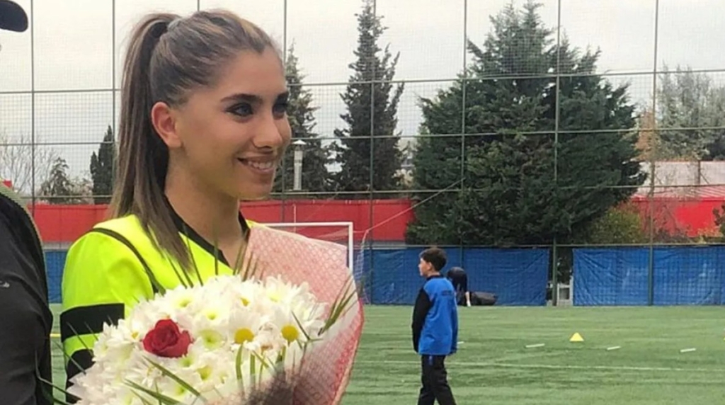 Elif karaarslan kimdir ve sosyal medyada nasıl yükseldi?