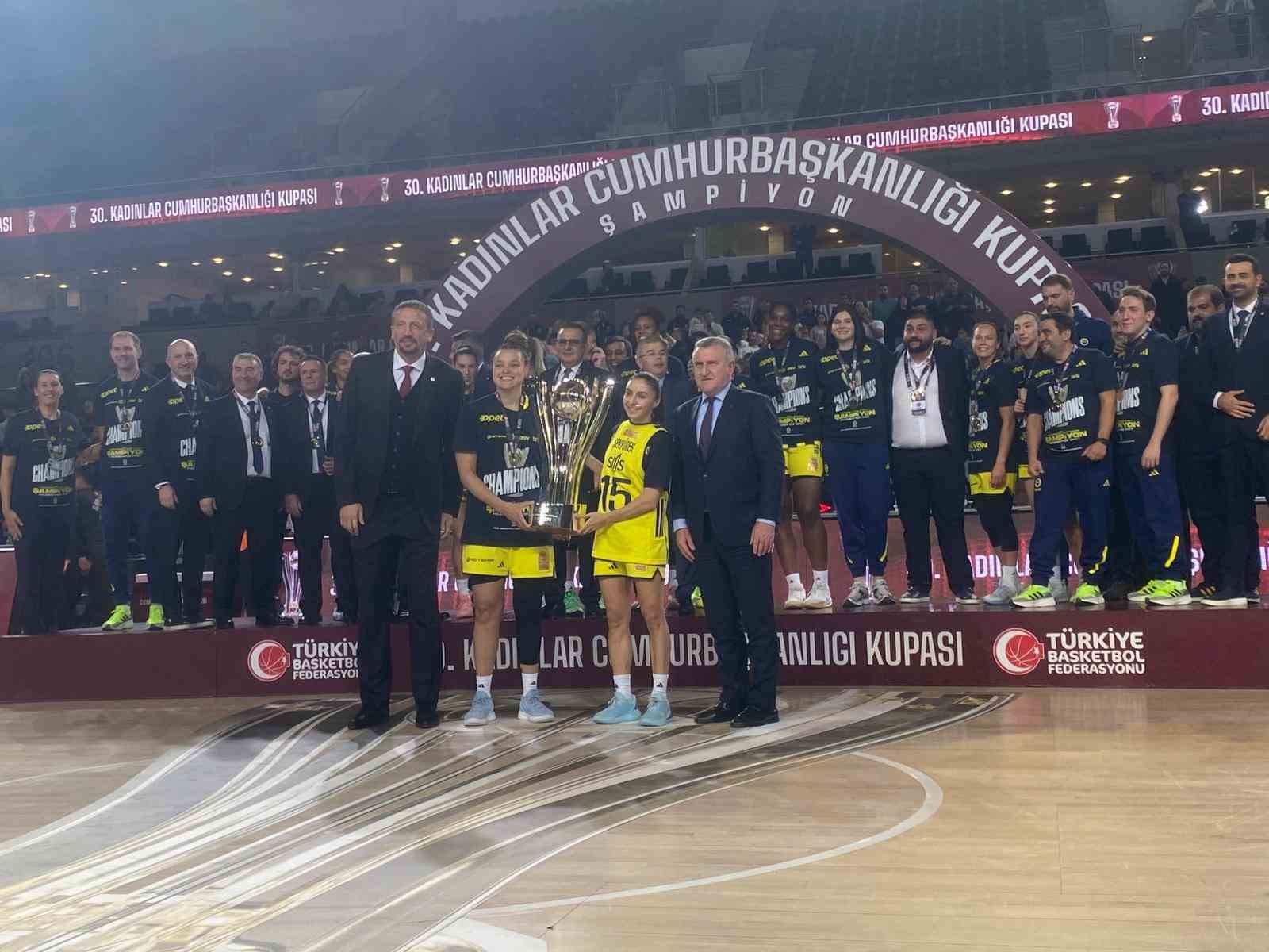30 kadinlar cumhurbaskanligi kupasi fenerbahce opetin 9