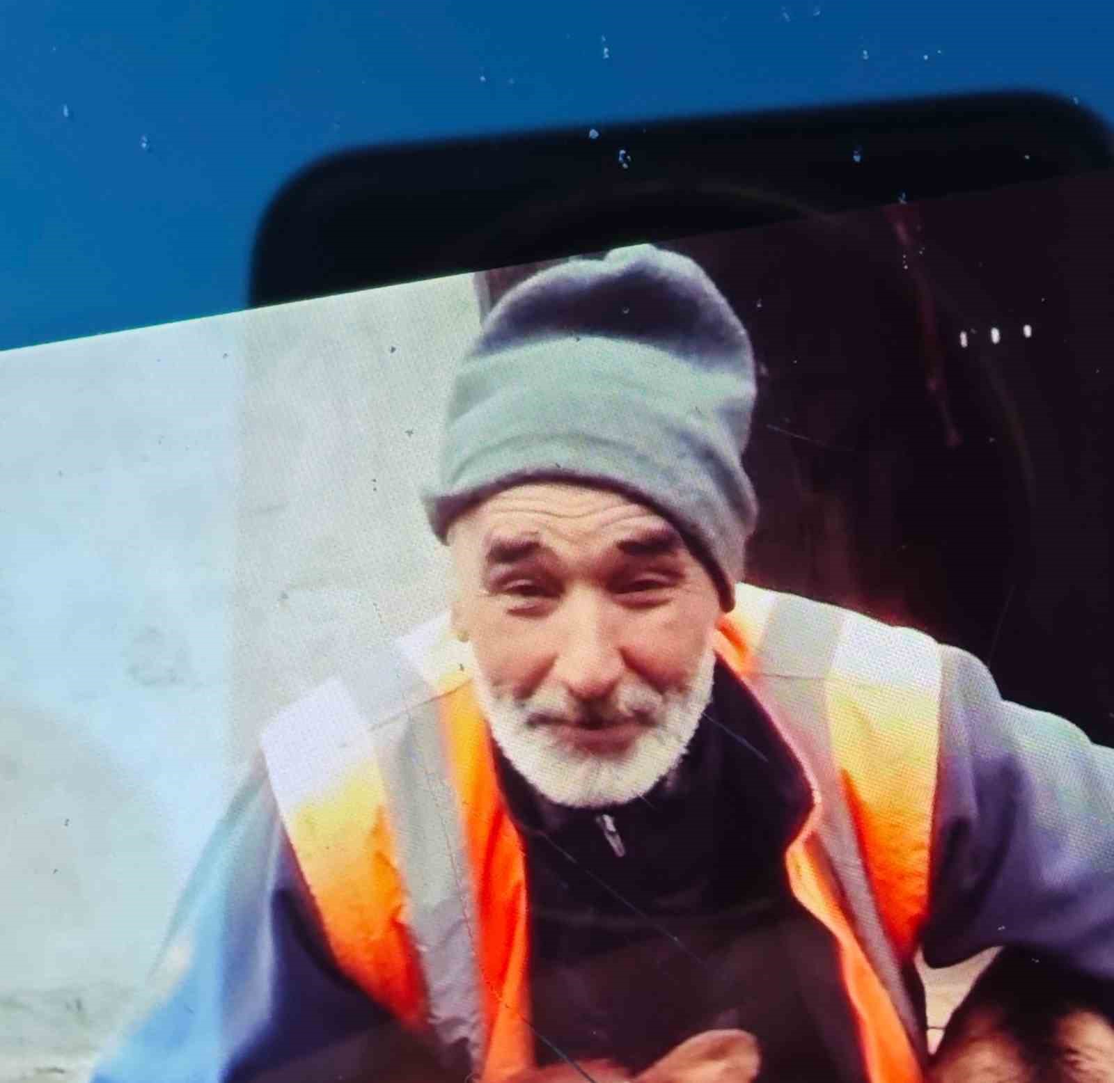 30 metrelik kuyuya düşen işçinin cansız bedenini itfaiye çıkardı 8 30 metrelik kuyuya dusen iscinin cansiz bedenini itfaiye cikardi 4 8gBFtfNv