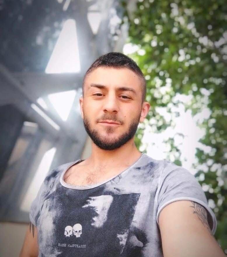 30 yasindaki sahis yalniz yasadigi evde yanarak can verdi 1
