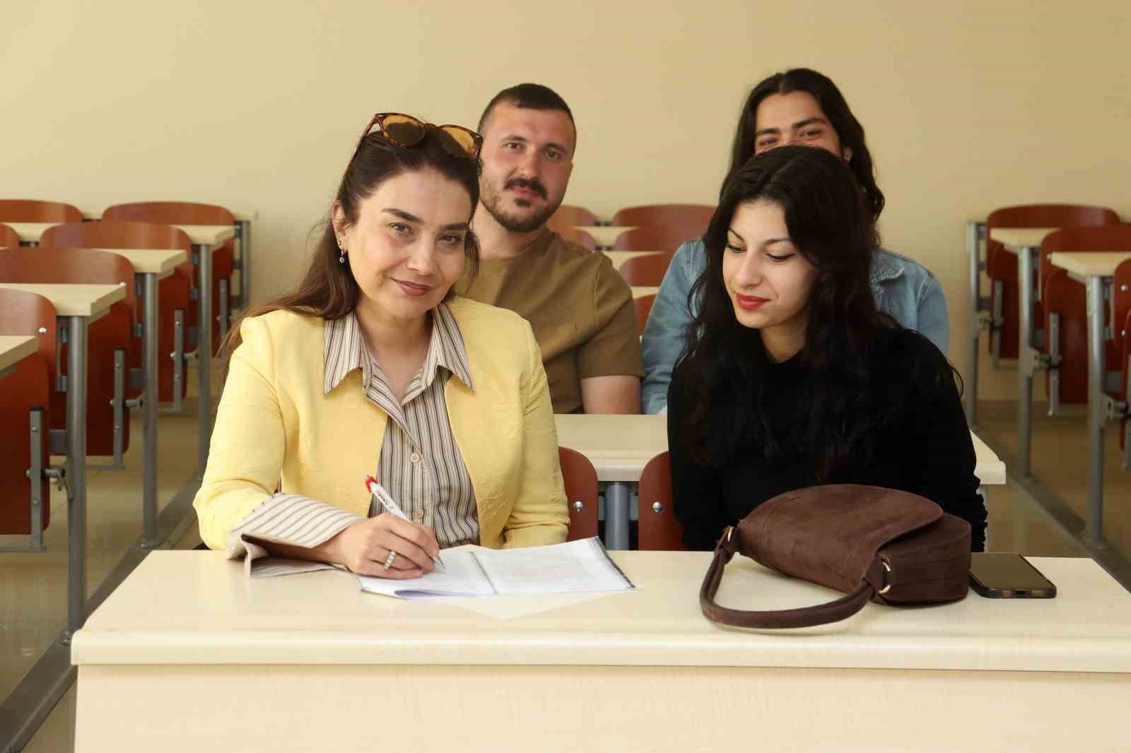 30 yıllık yarım kalan hayal birincilikle taçlandı 6 30 yillik yarim kalan hayal birincilikle taclandi 2