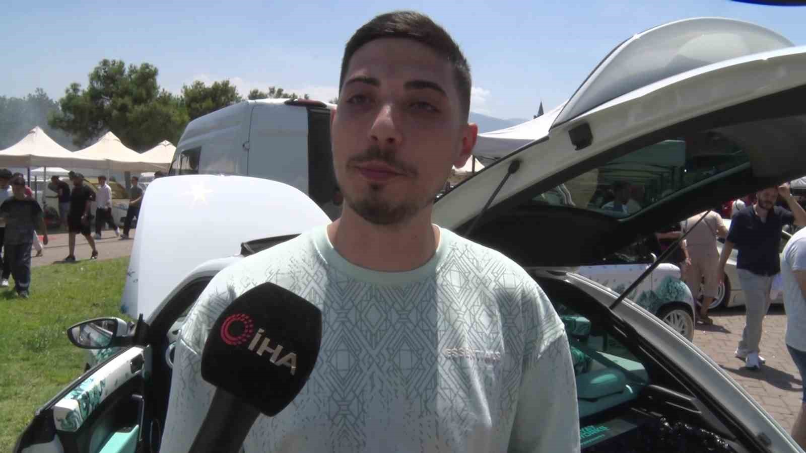 300 bin liralik modifiye ilgi odagi oldu bagajina gol kurup gercek kaplumbagalar yerlestirdi 0 j7dAKuKJ