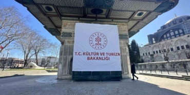 300-yillik-tarih-eski-ihtisamina-kavusuyor-cELO1Rqv.jpg