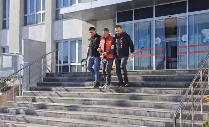 32 yil kesinlesmis cezasi olan sahis yakalandi 0 8Vmq9SFf