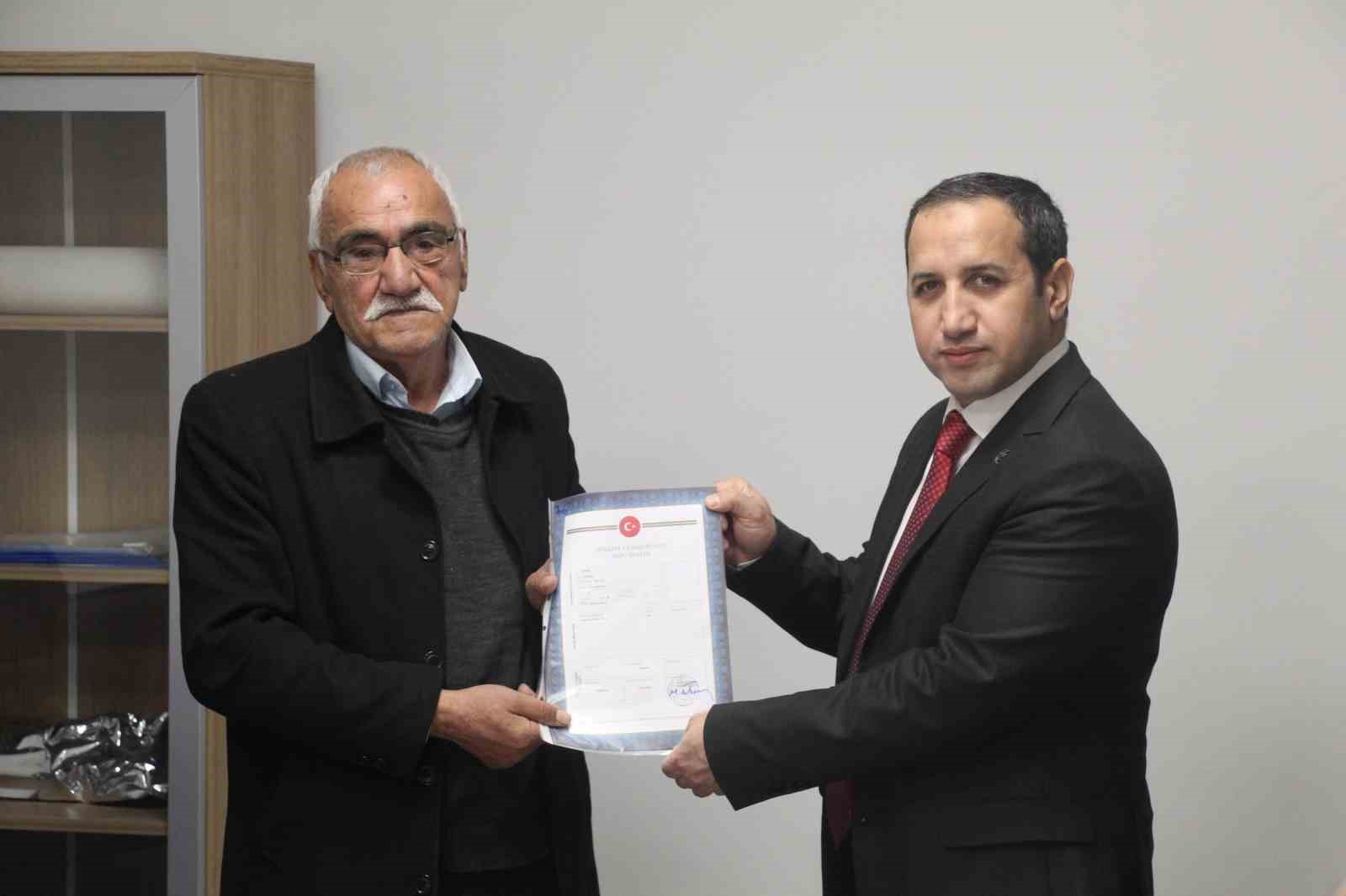 32 yillik hasret sona erdi seslice koyu tapularina kavustu 4 4T6utesz