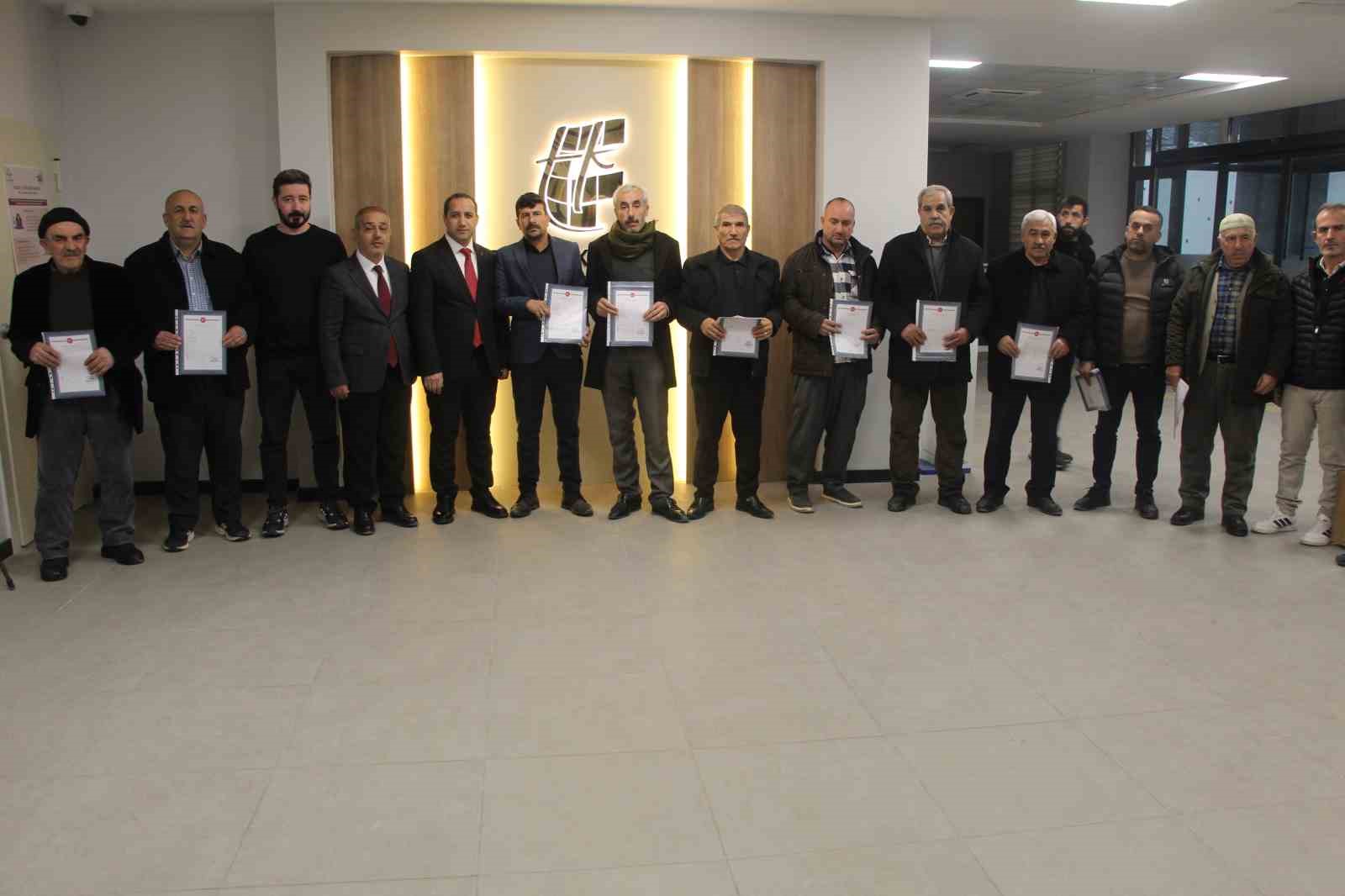 32 yillik hasret sona erdi seslice koyu tapularina kavustu 5 2QzIc3uT