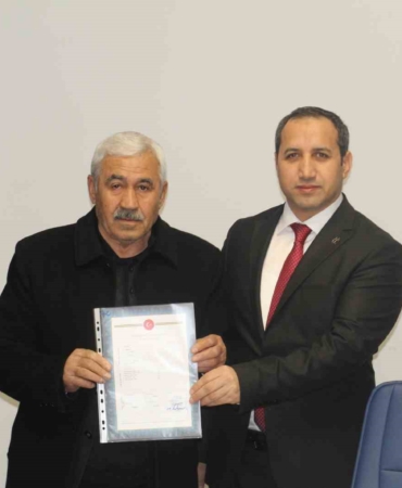 32-yillik-hasret-sona-erdi-seslice-koyu-tapularina-kavustu-qCJR1zzB.jpg