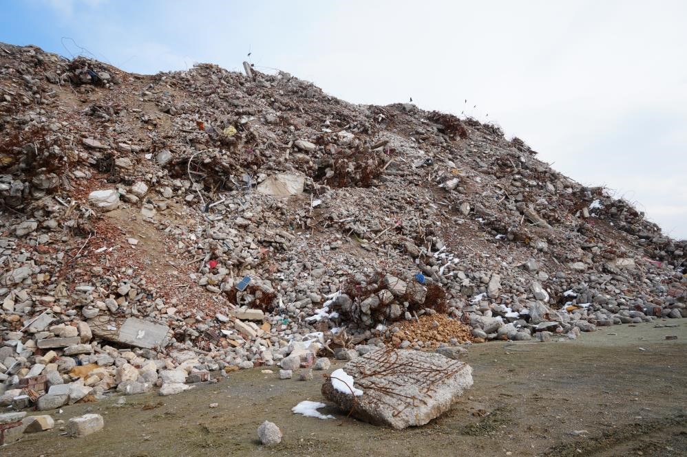 35 bin kamyon moloz kaldirildi enkaz alani yesil alana donusuyor 2 65wV97lC