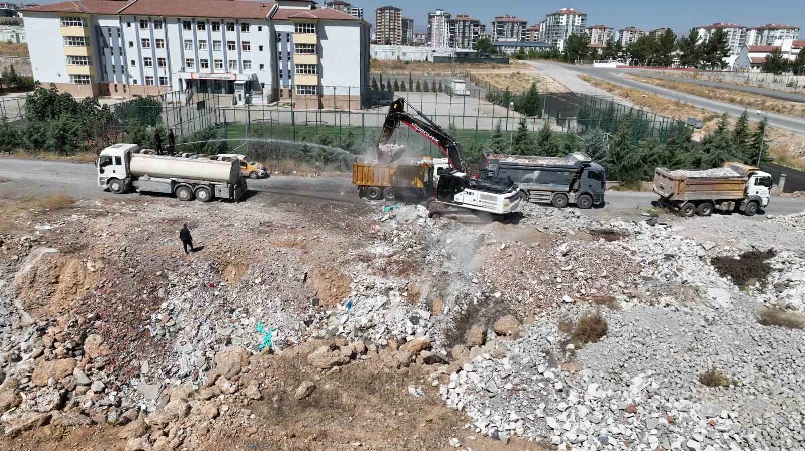 35 bin kamyon moloz kaldirildi enkaz alani yesil alana donusuyor 5 5XiZM54O