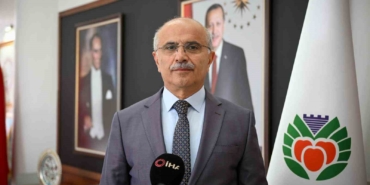 35-bin-kamyon-moloz-kaldirildi-enkaz-alani-yesil-alana-donusuyor-EvKETeVq.jpg
