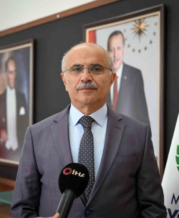 35-bin-kamyon-moloz-kaldirildi-enkaz-alani-yesil-alana-donusuyor-EvKETeVq.jpg