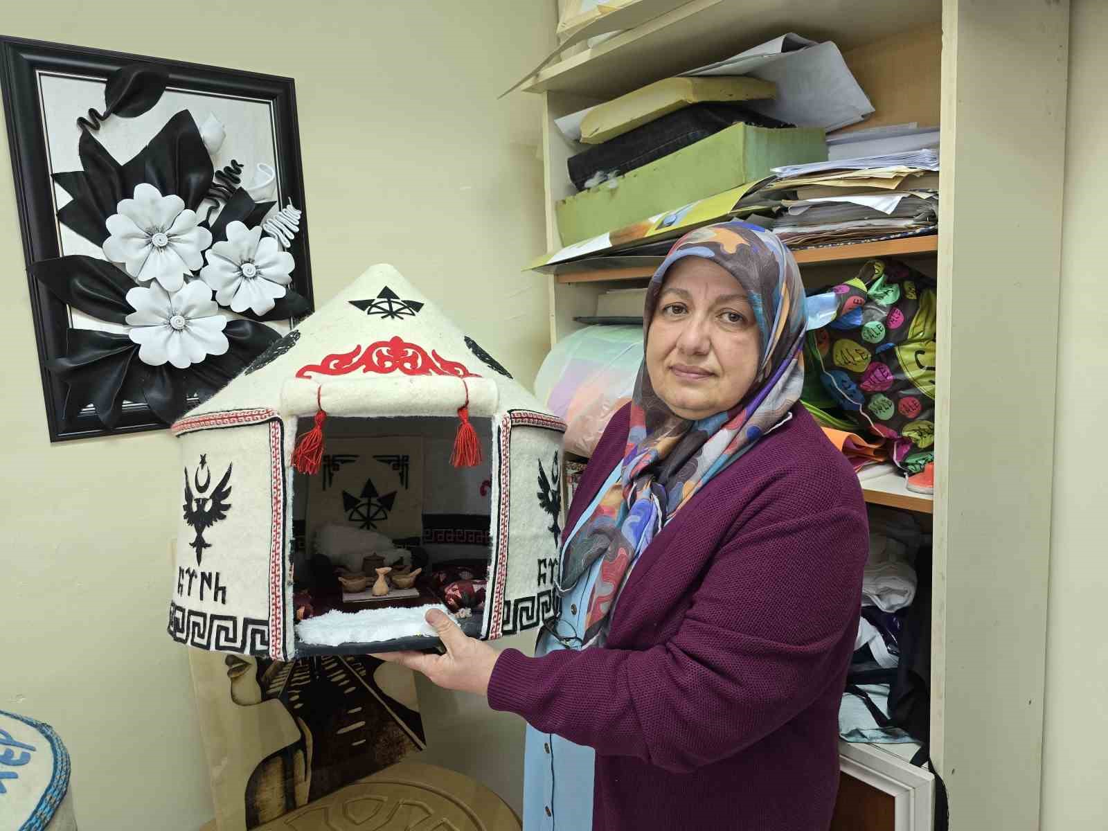 35 yil sonra egitim hayatina dondu universite mezuniyetinin sevincini yasadi 2 zBlQb8J5