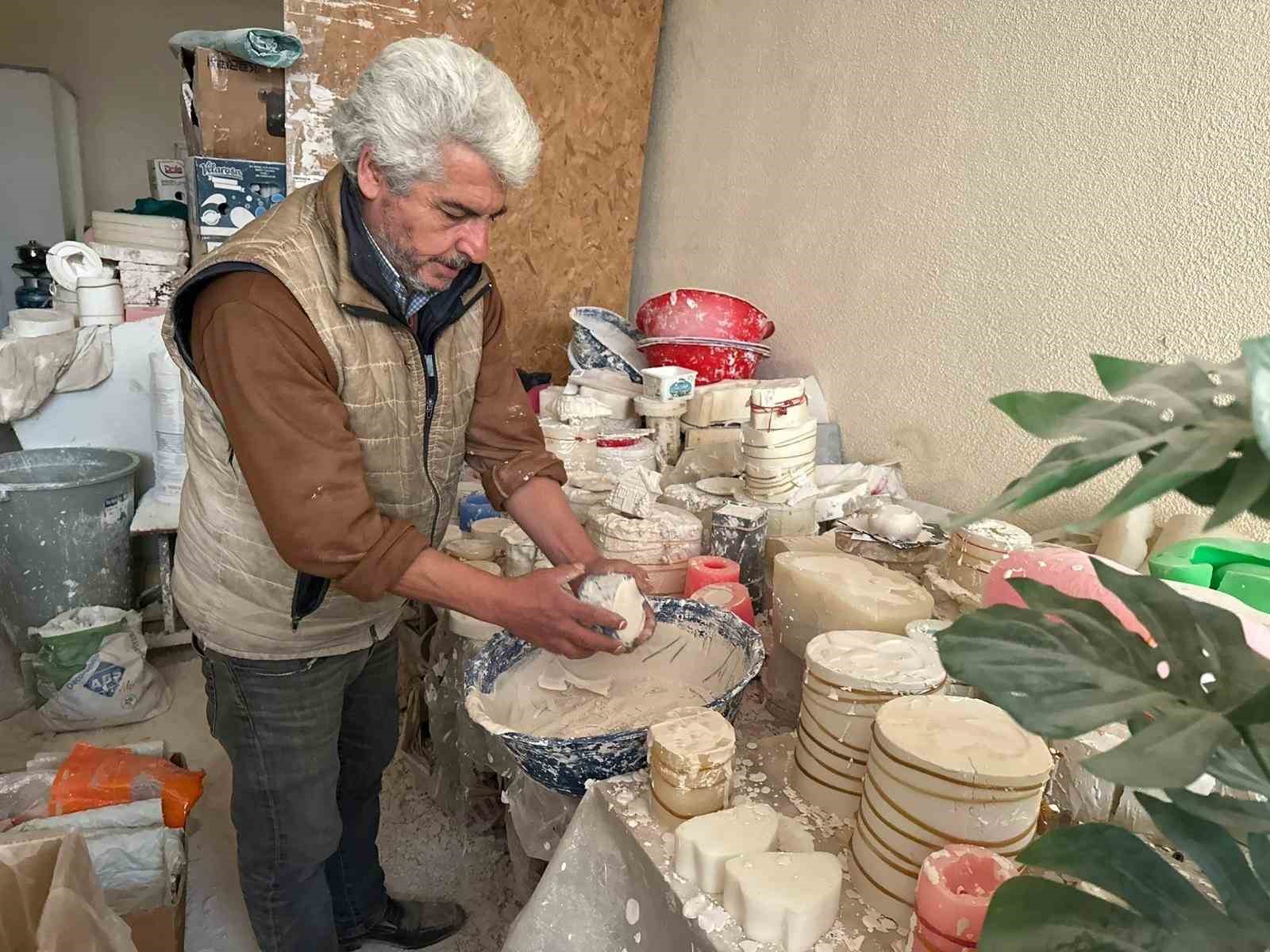 36 yillik tutku alcidan biblo sanatini yasatiyor 2 wlKbCZQ2