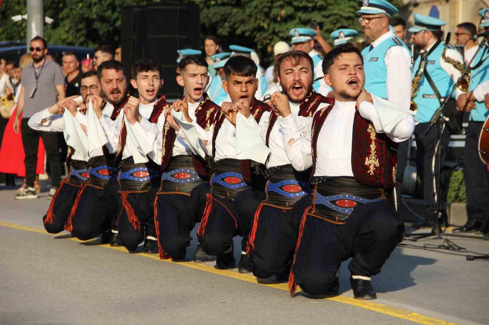 38 uluslararasi hitit fuar ve festivali kortej yuruyusuyle basladi 7 3yRLIK87