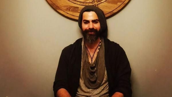 Arka Sokaklar’ın efsane ismi Uğur Pektaş yıllar sonra ortaya çıktı! “Murat Komiser seni özledik!” 8 Uğur Pektaş yıllar sonra ortaya çıktı!