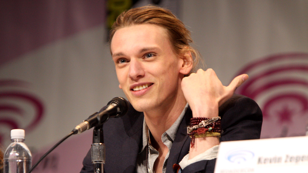 Jamie Campbell Bower’ın yeni rolü nasıl bir karakter olabilir?
