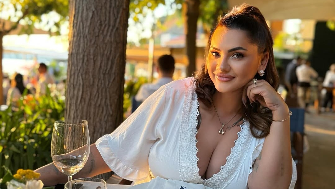 Ayça Ekin Beğen bambaşka biri oldu! Kısmetse Olur’un unutulmaz ismi son haliyle olay yarattı 23 Magazin dünyasında yeni bir dönem mi başlıyor?