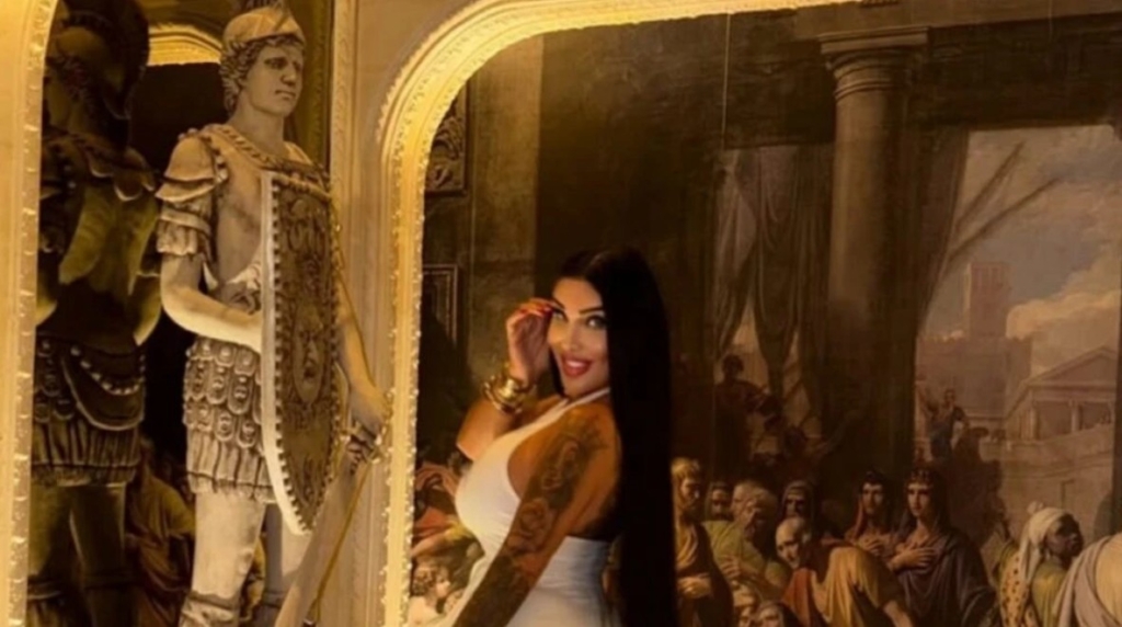 Eda Alboya ne iş yapıyor?