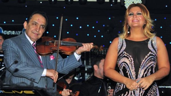  Mustafa taşpınarlı sibelcan'ın neyi oluyor?