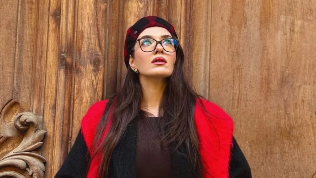 Aslıhan Güner oyunculuk mesleğini nasıl tanımlıyor?