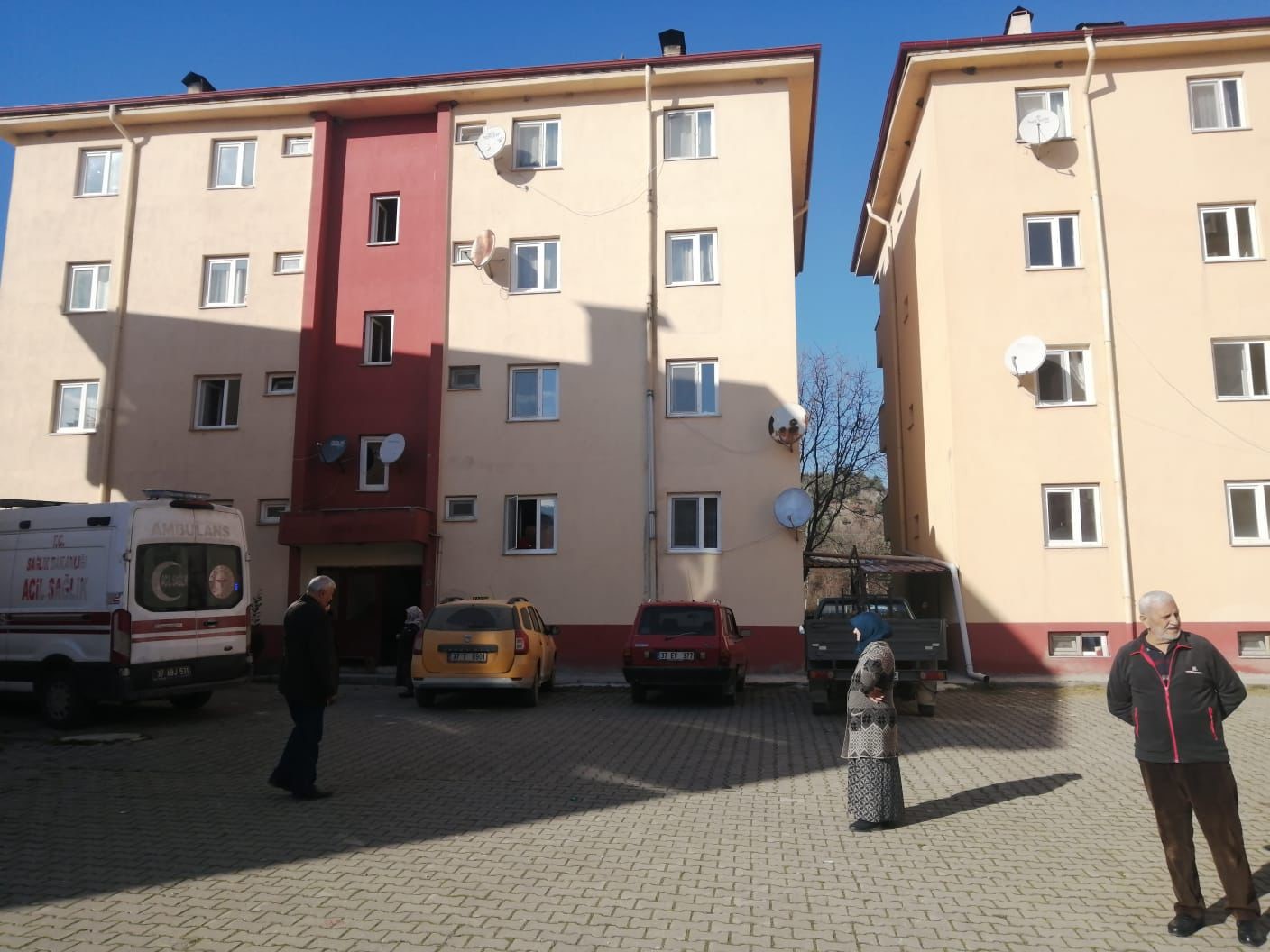 4 gündür haber alınamayan şahıs evinde ölü bulundu 4 4 gundur haber alinamayan sahis evinde olu bulundu 0 alaAPe5I