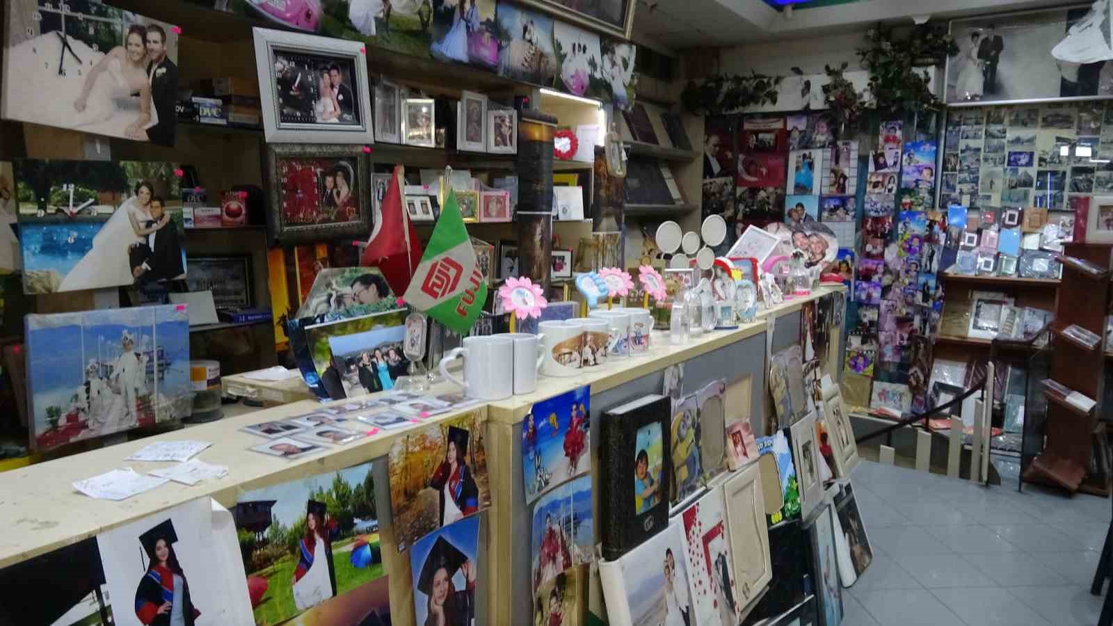 4 kusak fotografci mahmut kanik 54 yildir deklansore basiyor 2 fXzH5Xis