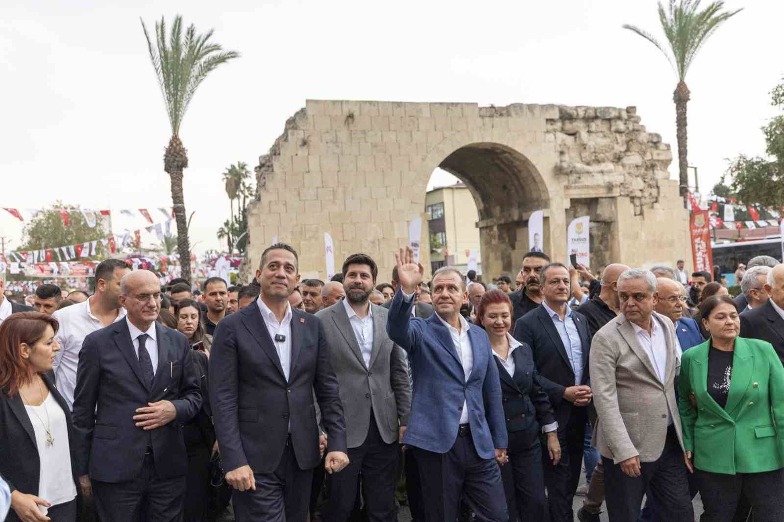4 ulusulararasi tarsus festivali renkli goruntulerle basladi 4 YFRsS4tl