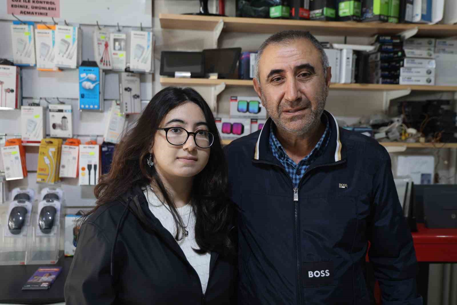 4 yasinda doktor olacagini soylemisti 14 sene sonra tip fakultesini kazandi 1 kpPSprkp
