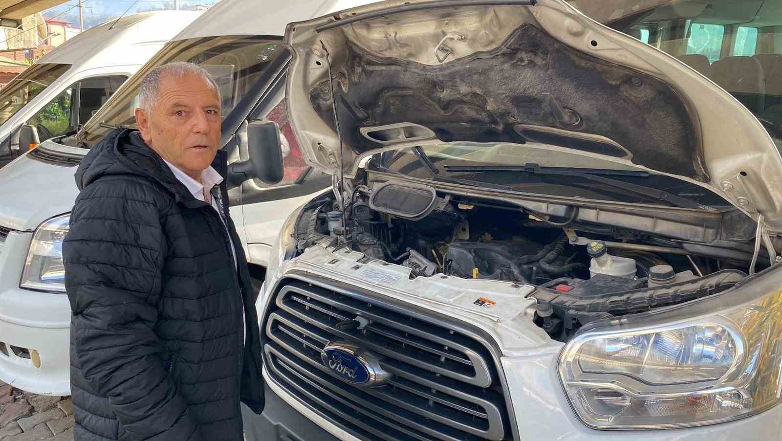 4 yavru kedinin dolmus motorundaki yolculugu hopada son buldu 1 Xvh44y9K