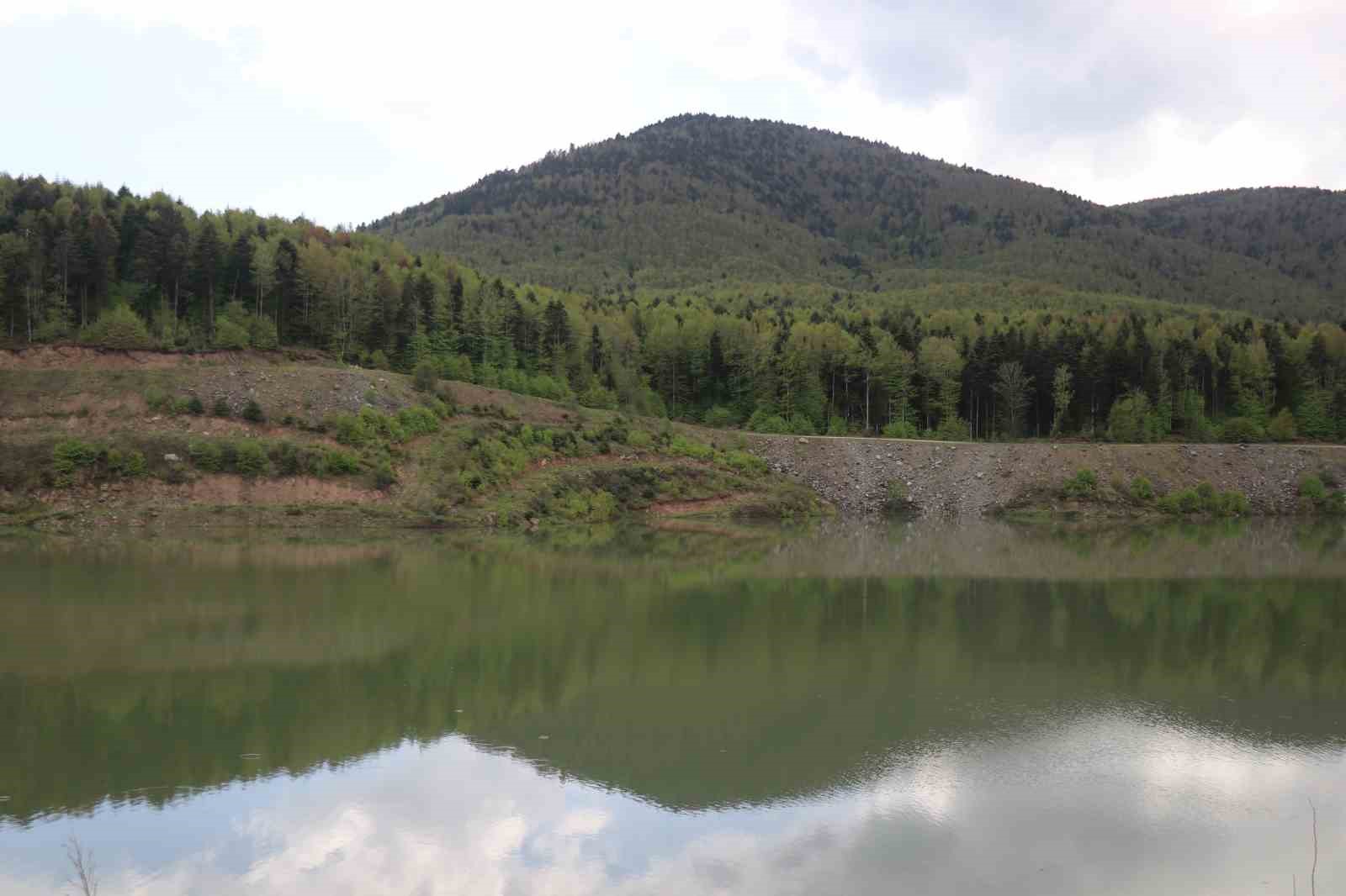 4 yildir ilk defa tam kapasite dolan akcay baraji sapanca golune can oluyor 7 HAutDciy