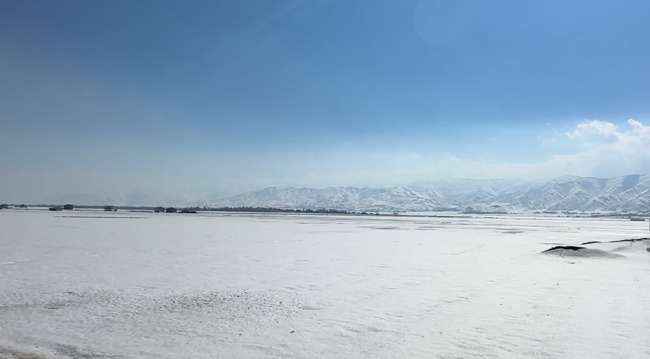 40 kilometre arayla iki mevsim yuksekovada kar esenderede bahar mesaisi 4 ywfgEDEK