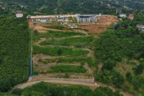 40-kilometre-hiz-850-metrelik-parkur-karadenizin-en-uzun-dag-kizagi-trabzonda-hizmete-giriyor-Gq3Y2x99.jpg