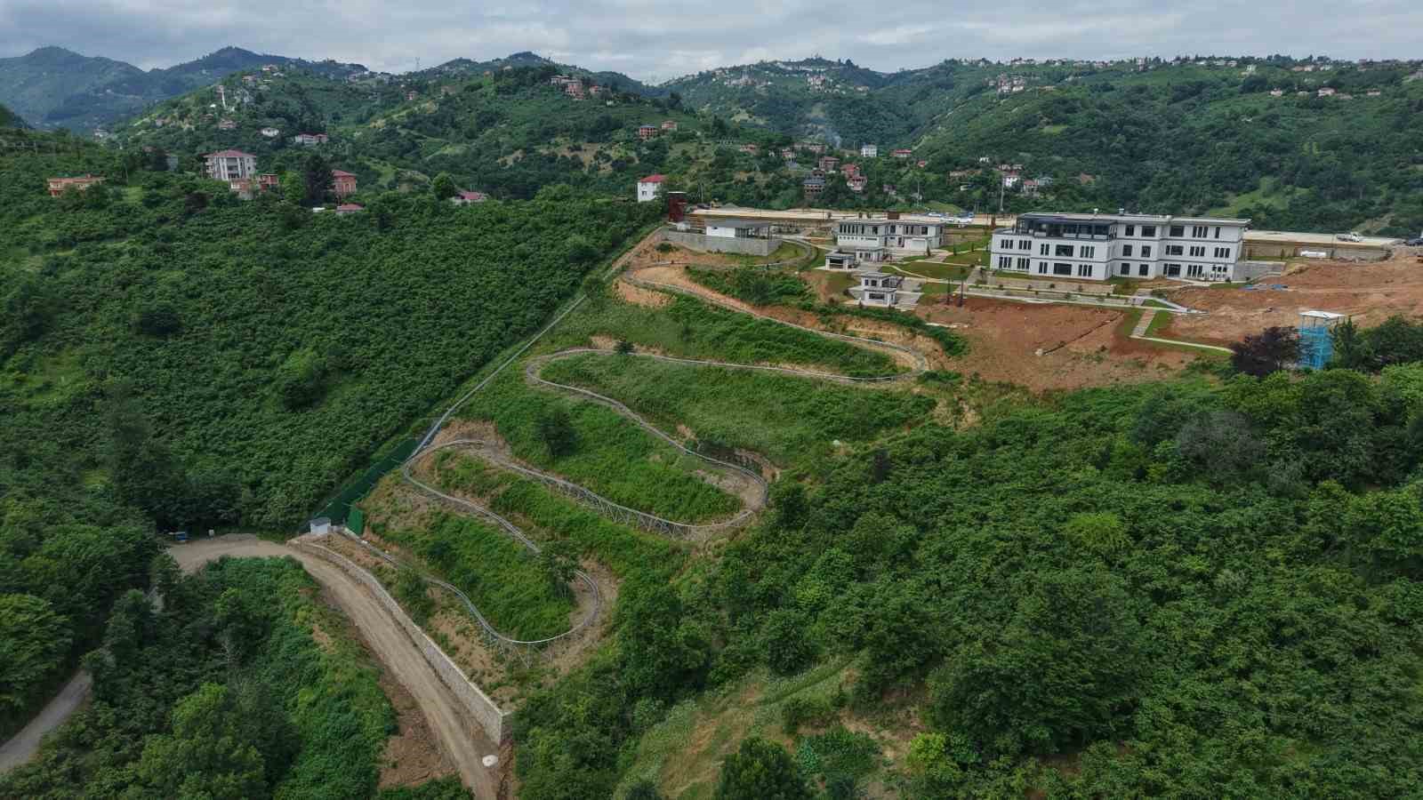 40 kilometre hiz 850 metrelik parkur karadenizin en uzun dag kizagi trabzonda hizmete giriyor Wmf4jw2C
