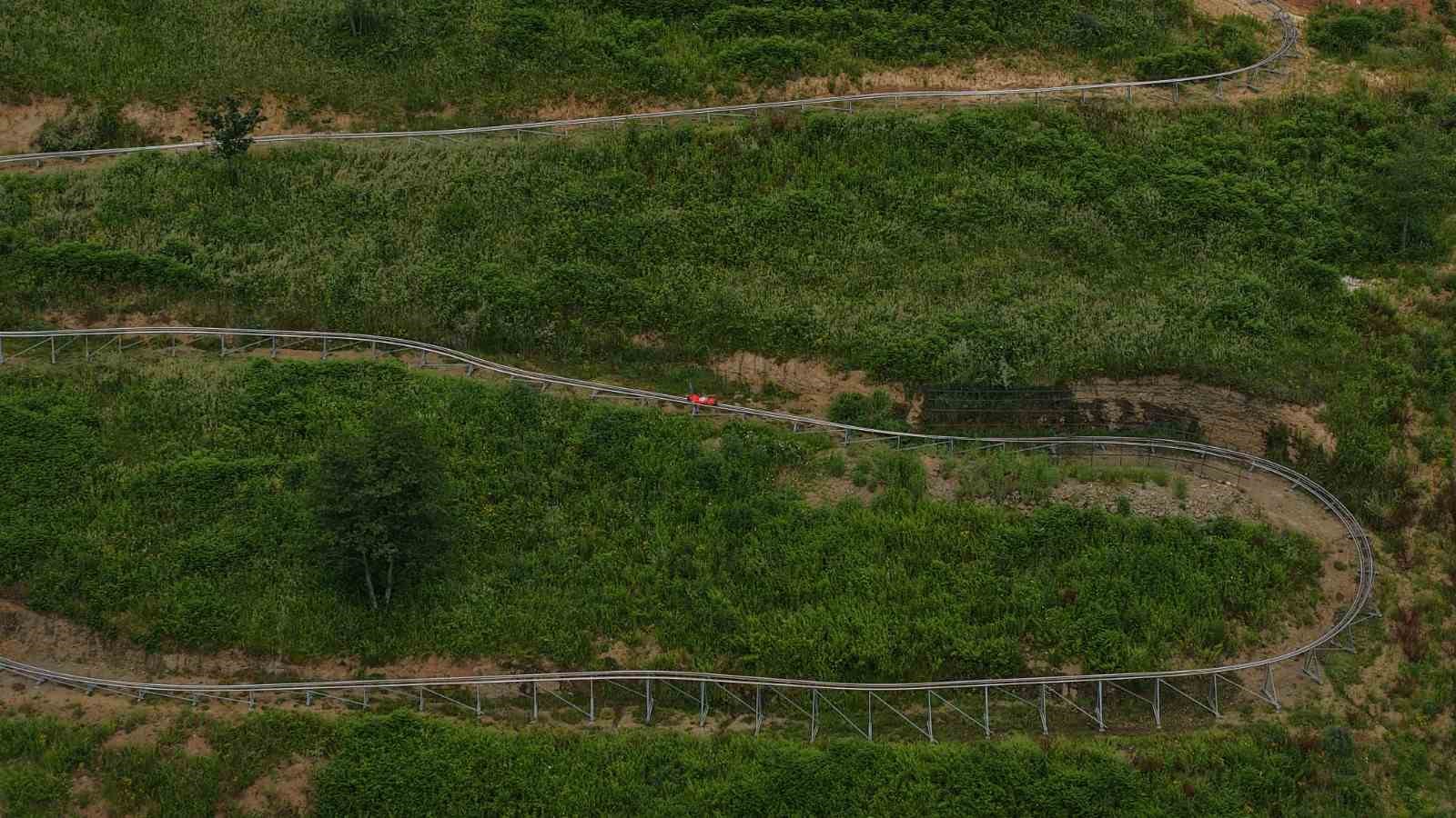 40 kilometre hiz 850 metrelik parkur karadenizin en uzun dag kizagi trabzonda hizmete giriyor