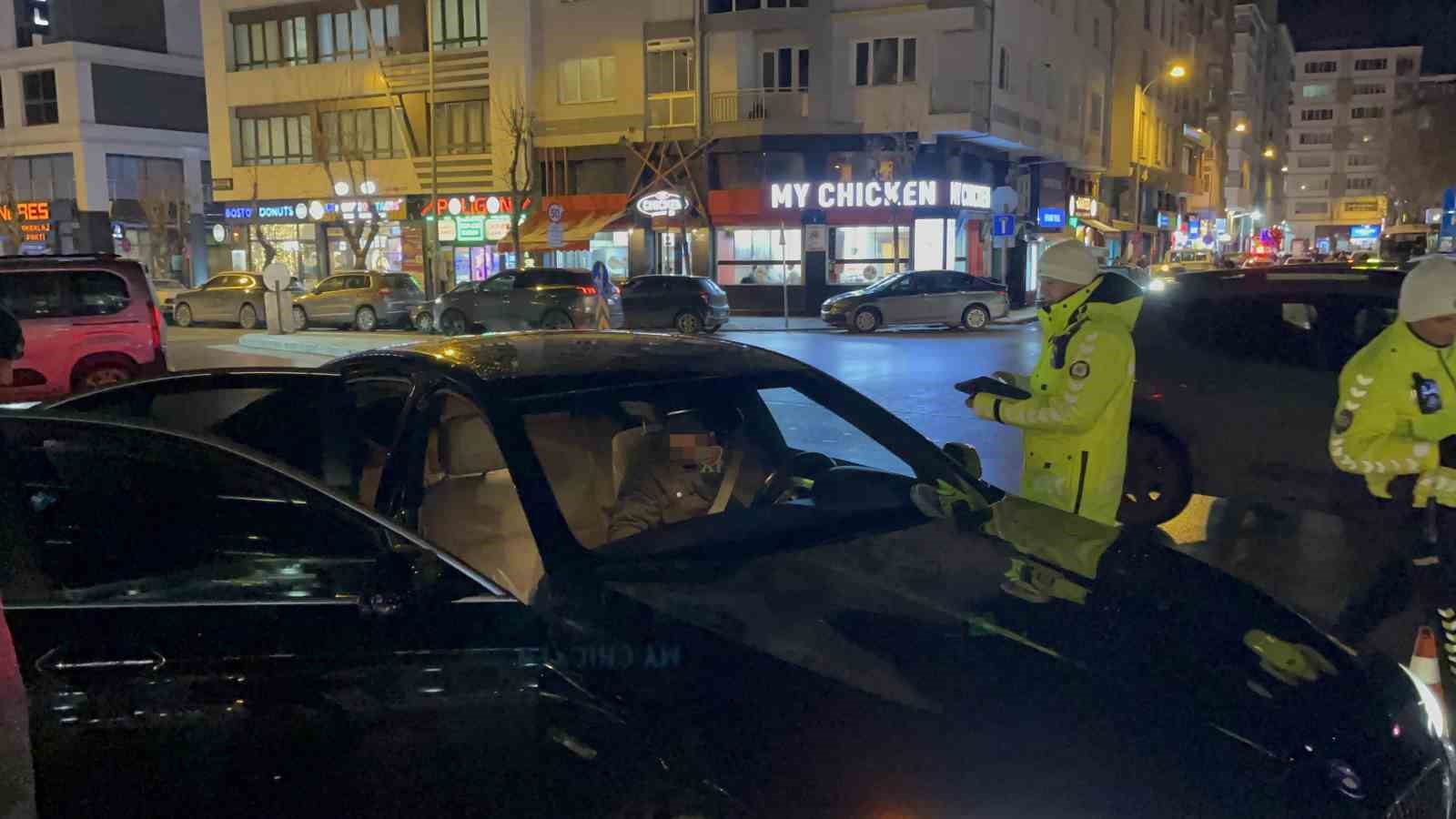 400 personelle yapilan yilbasi denetiminde 413 bin tl idari para cezasi uygulandi 2