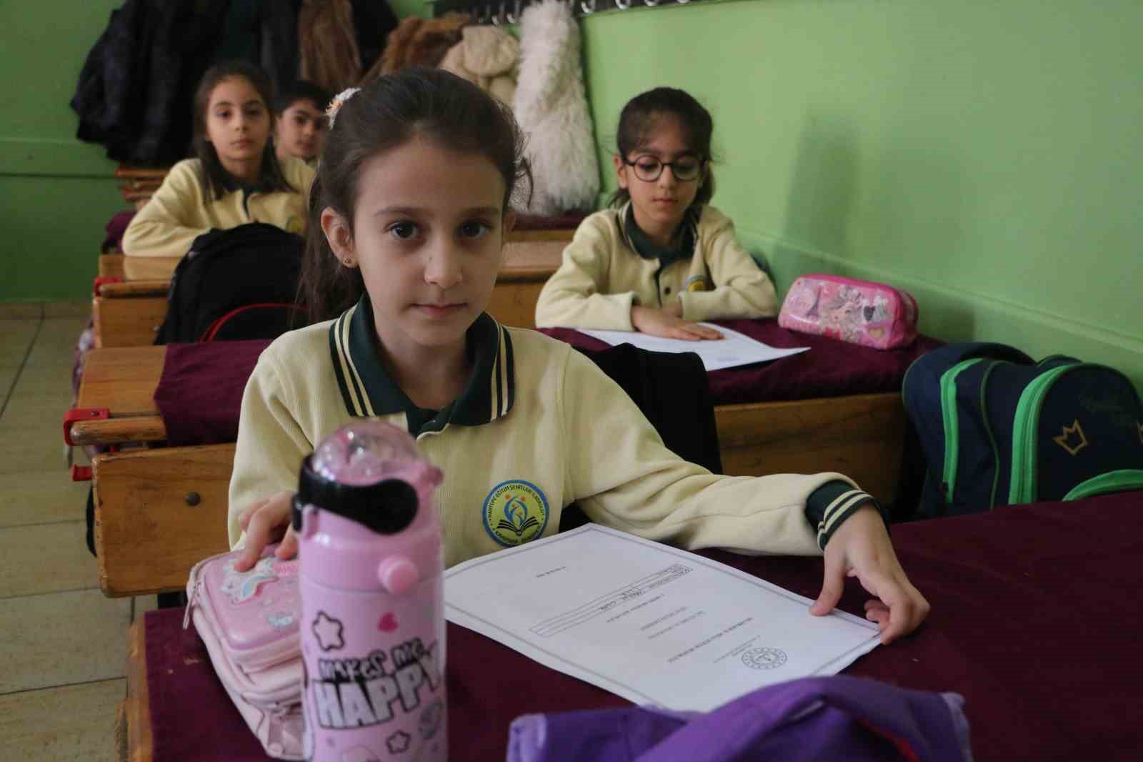 41 bini askin ogrenci oku kitabini al armaganini yarismasinda bulustu 3 DcXZ1l6I