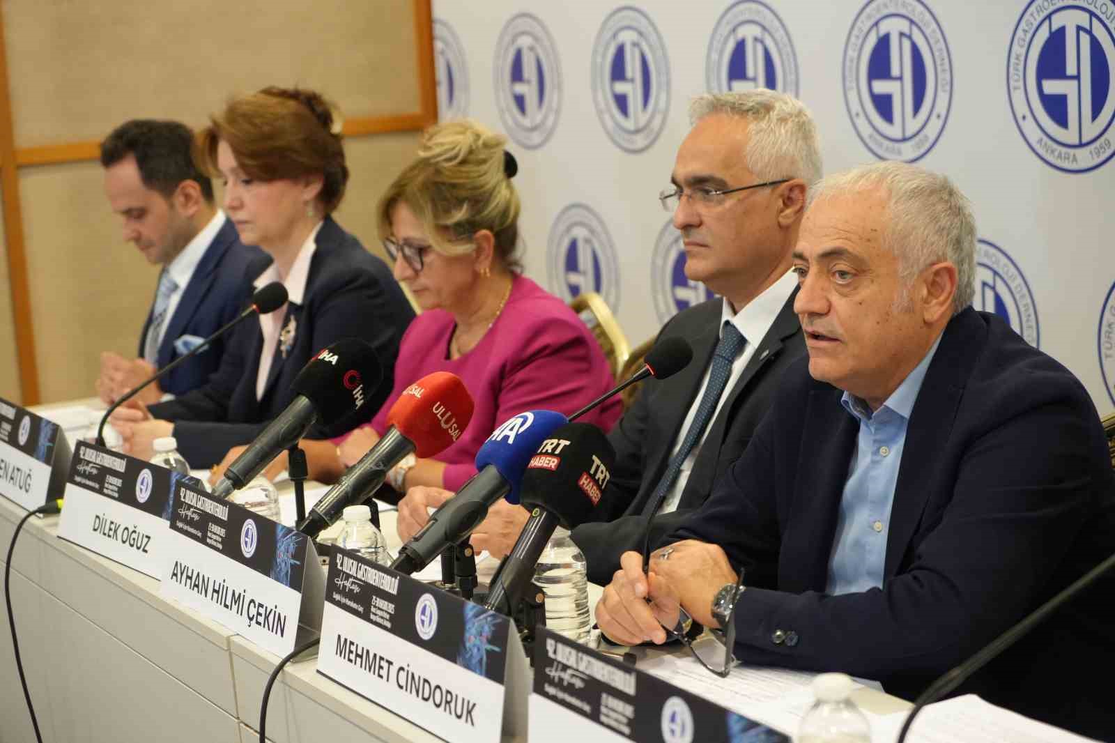 42 ulusal gastroenteroloji haftasinda halk sagligi uyarisi karaciger yaglanmasi obezite ve bagirsak dengesi alarm u84LDziL