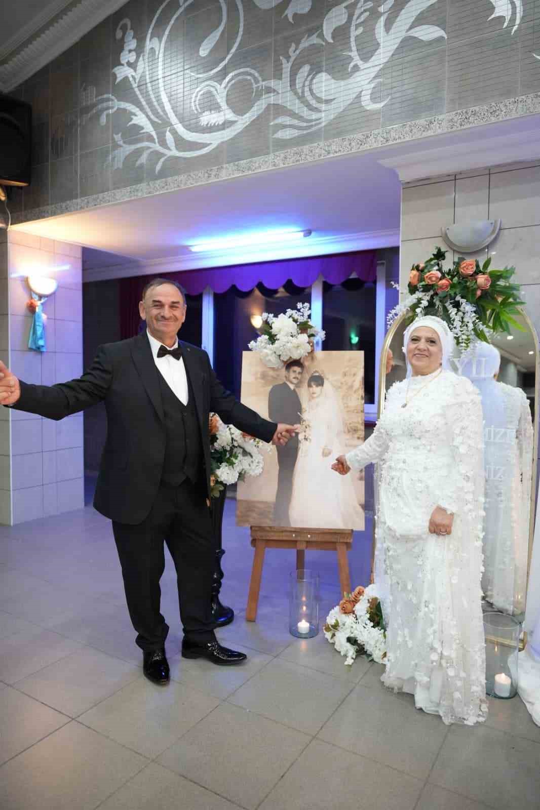 42 yillik evlilik yeniden taclandi 1 rMXtJ2ap