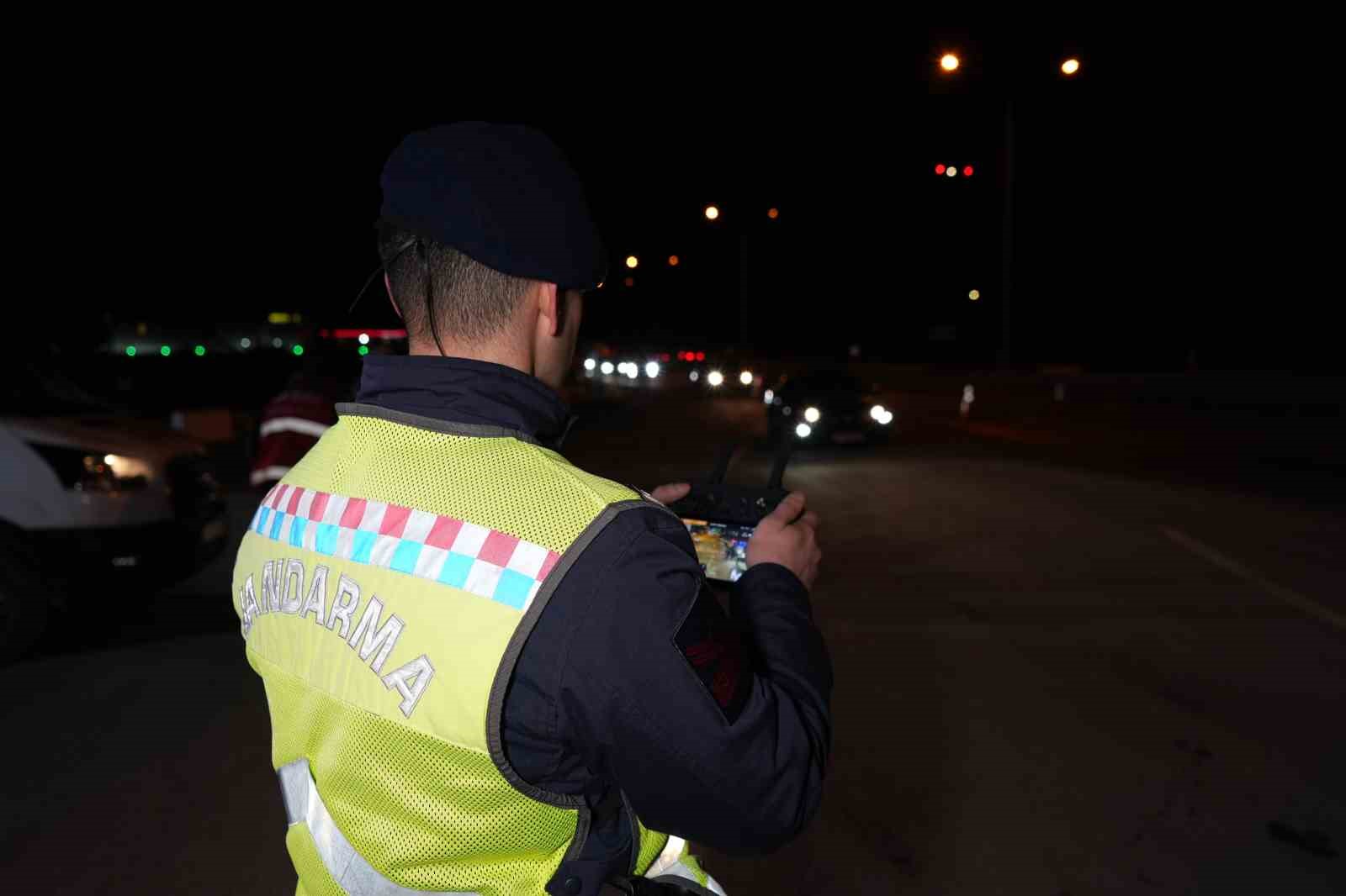 43 ilin gecis guzergahinda siki yilbasi denetimi tedbirler ust seviyede 7 kKGw1OaI
