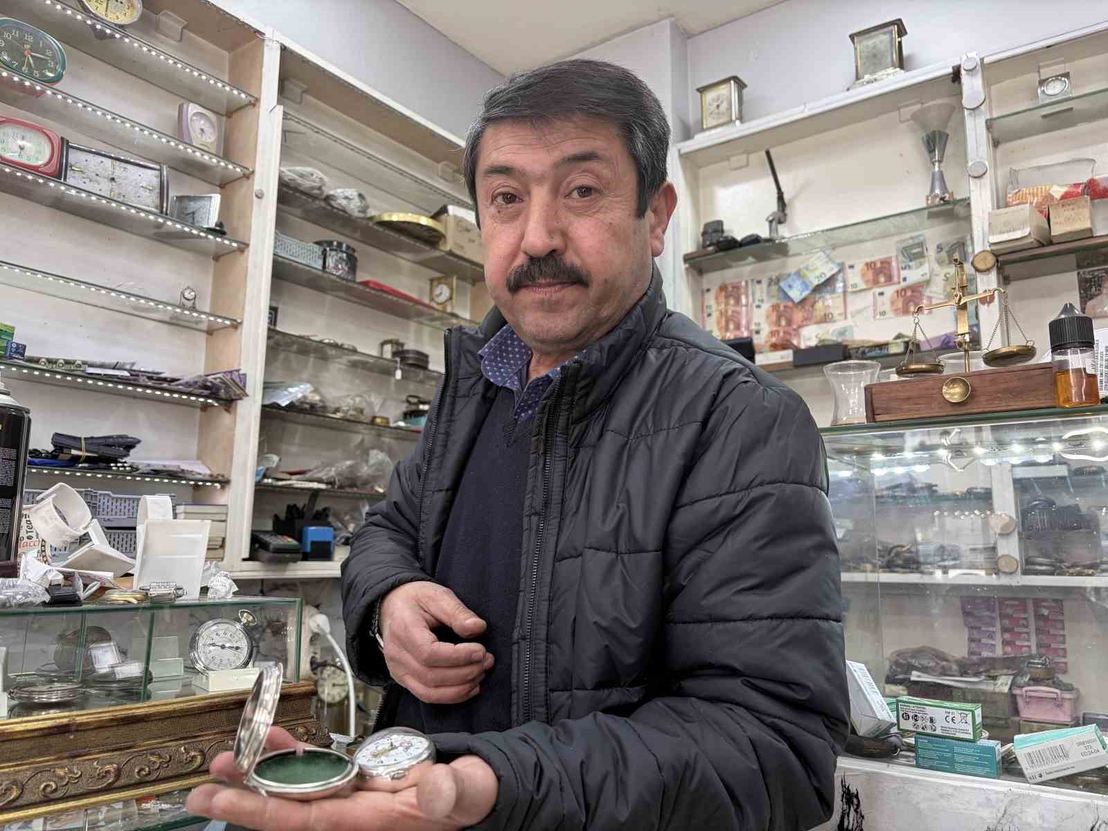 44 yildir tarihi saatlere ince ayar veriyor 0 8ZJgjaJ3