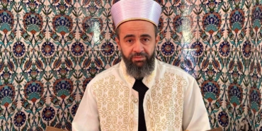 45-yasindaki-din-gorevlisi-8-ayda-hafiz-oldu-8pU556vl.jpg