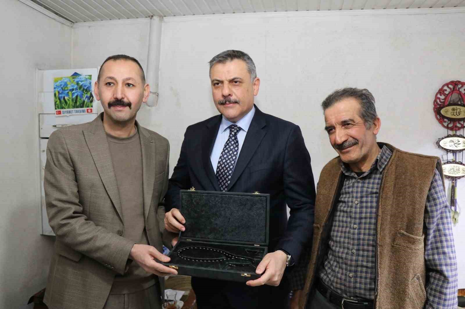 45 yillik oltu tasi ustasi hali aydina vefa 7 Amzr3hXa