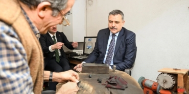 45-yillik-oltu-tasi-ustasi-hali-aydina-vefa-IlN4V2ni.jpg