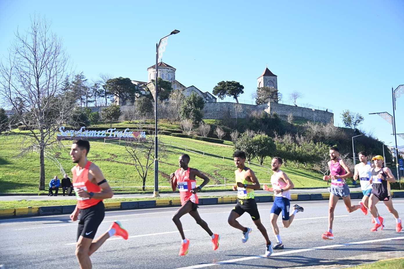 46 uluslararasi trabzon yari maratonu kosuldu 1 dr7zUK7X